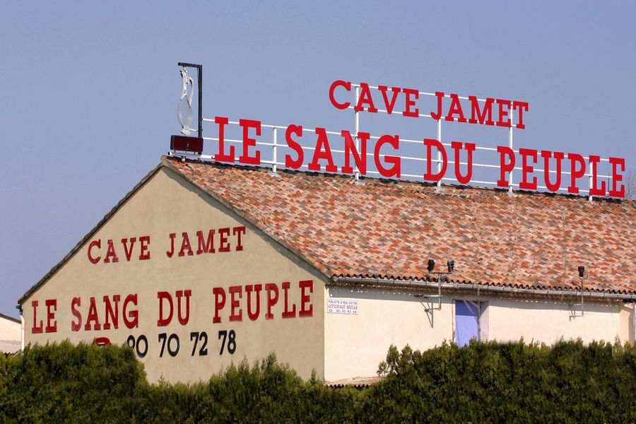 Caves Jamet  Le Sang du Peuple